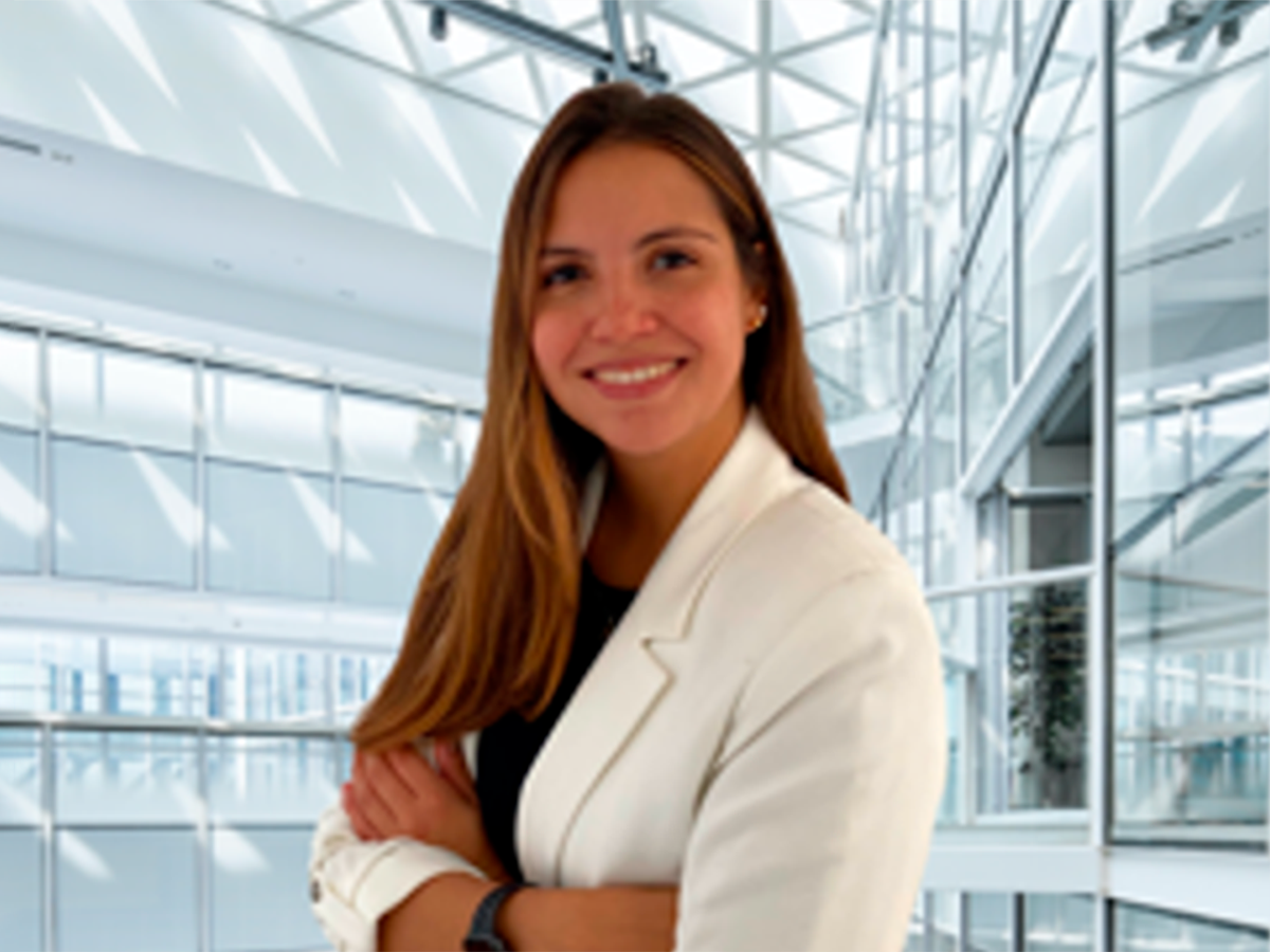 Sofia Horney Peirano, Consultor Senior de Consultoría de Negocios